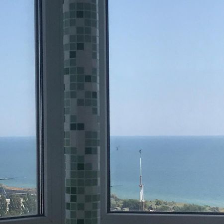 Ferienwohnung Flat with the sea view Tschornomorske Exterior foto