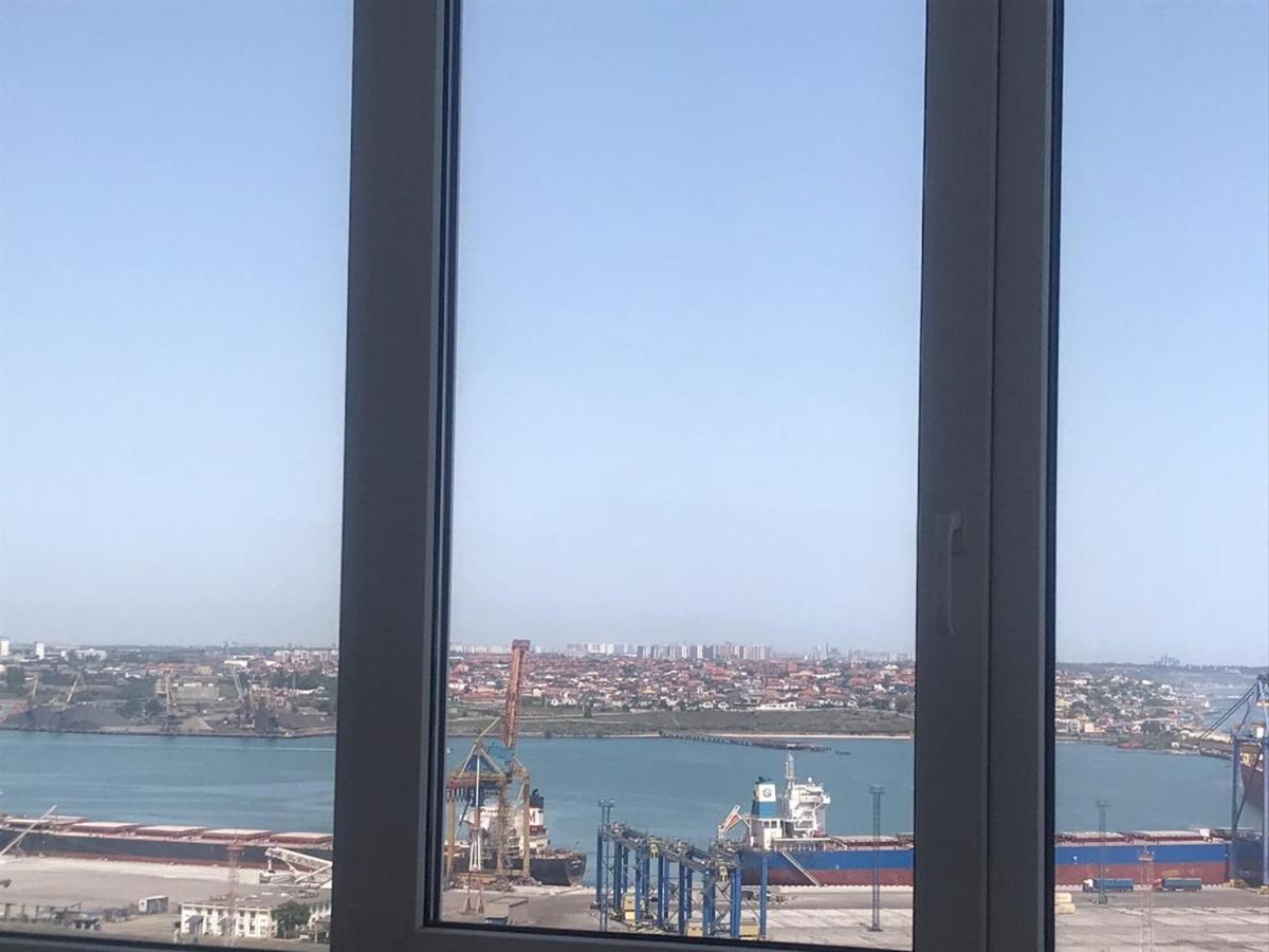 Ferienwohnung Flat with the sea view Tschornomorske Exterior foto